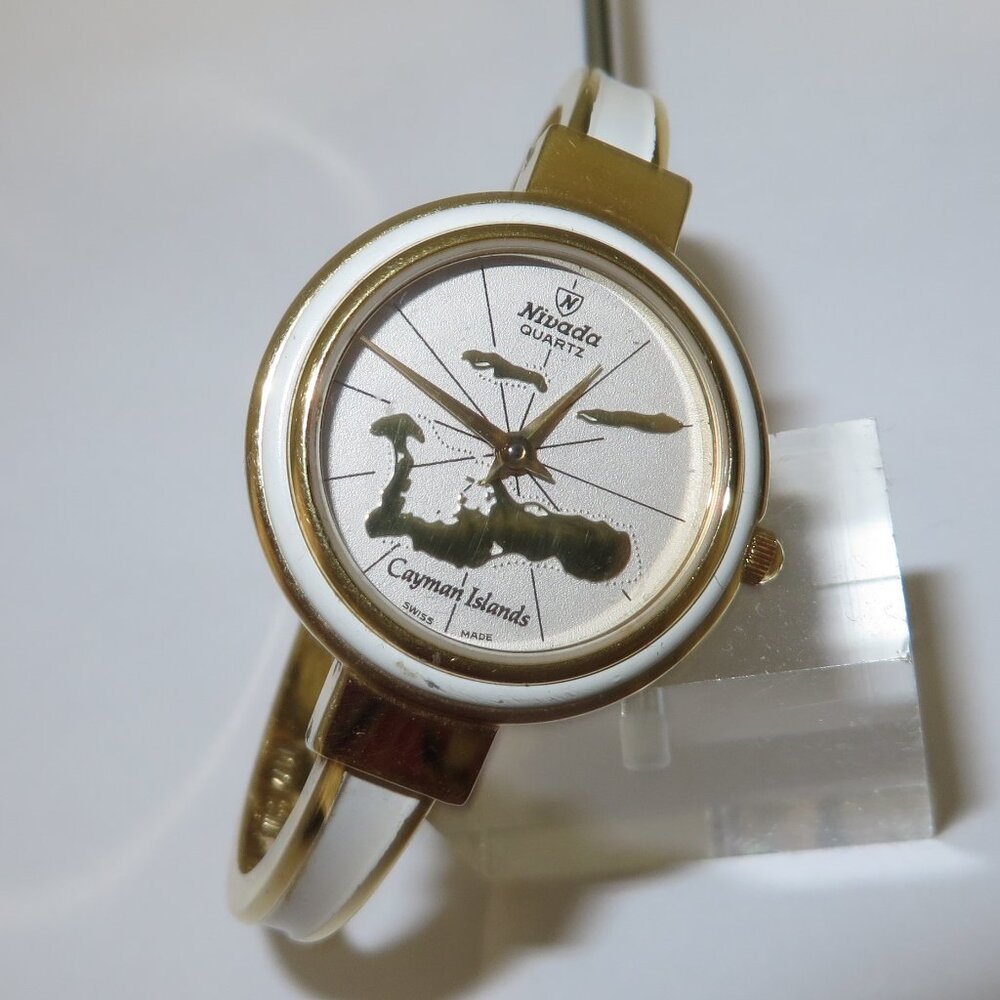 ❤️NIVADA QUARTZ White Enamel Bangle Watch - Cayman Islands